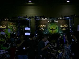 DIGITAL CAMERA DIGITAL CAMERA